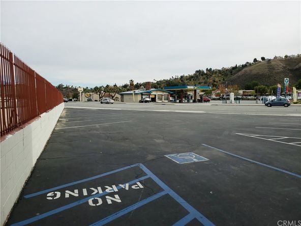 1040 W 40th St, San Bernardino, CA 92407